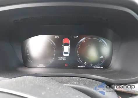 2020 Volvo S60 T5 Momentum z USA, uszkodzony, nr VIN 7JR102FK9LG044679